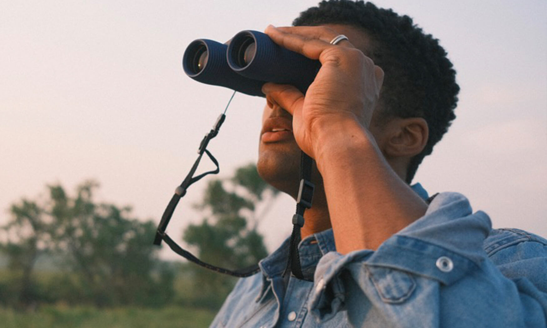 Marianas Blue Field Issue 10x32 Binoculars product image #2